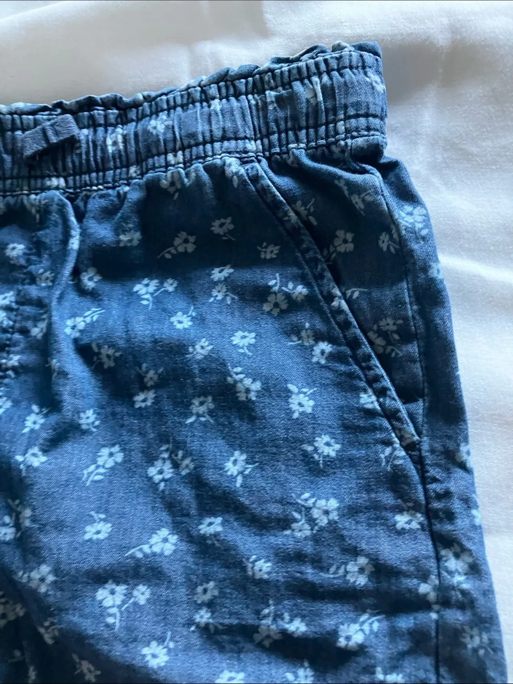 GAP Navy Blue Floral High-Waist Elastic-Waist Women's Shorts
